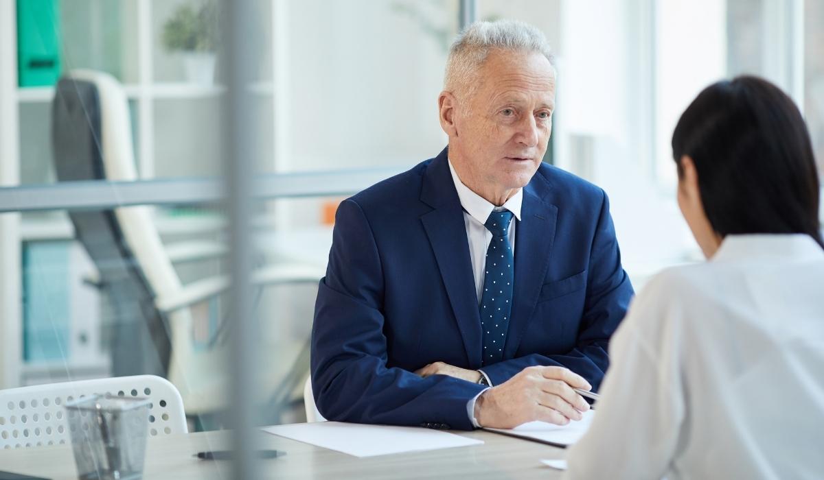 Five Vital Questions You Can Ask An Interviewer in a Job Interview